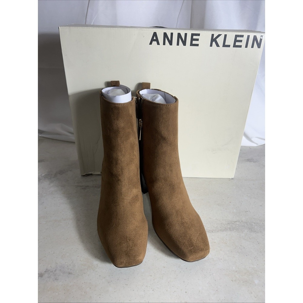 Anne Klein alisia Walnut Womens Size 8m